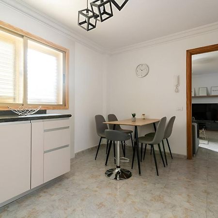 Lovely House In Gran Canaria Next To The Airport Melenara Bagian luar foto