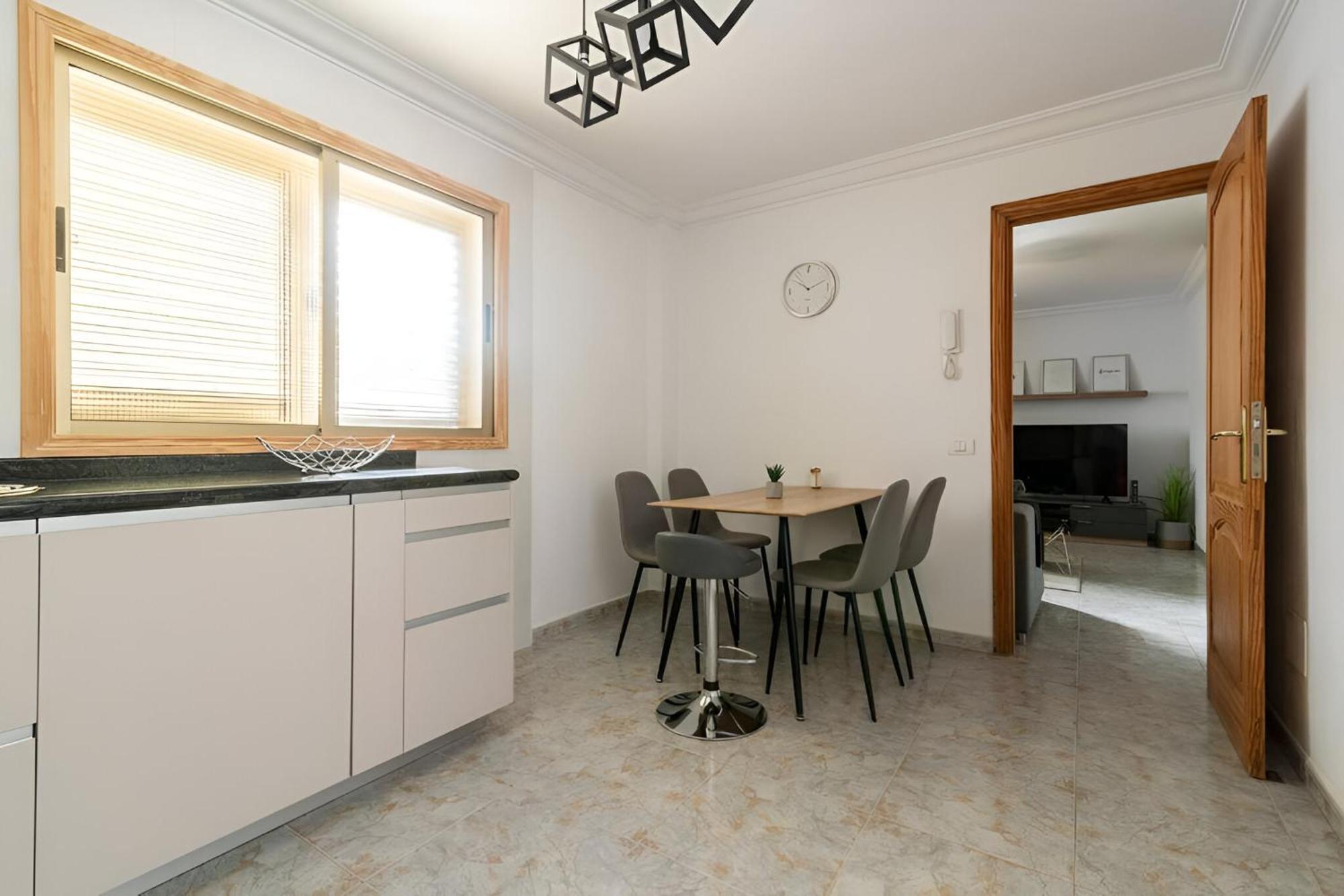 Lovely House In Gran Canaria Next To The Airport Melenara Bagian luar foto